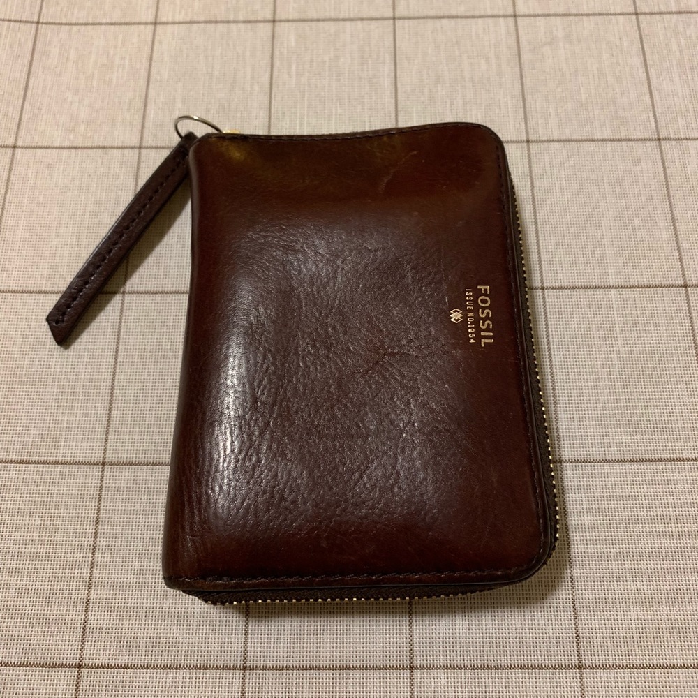 Fossil Wallet